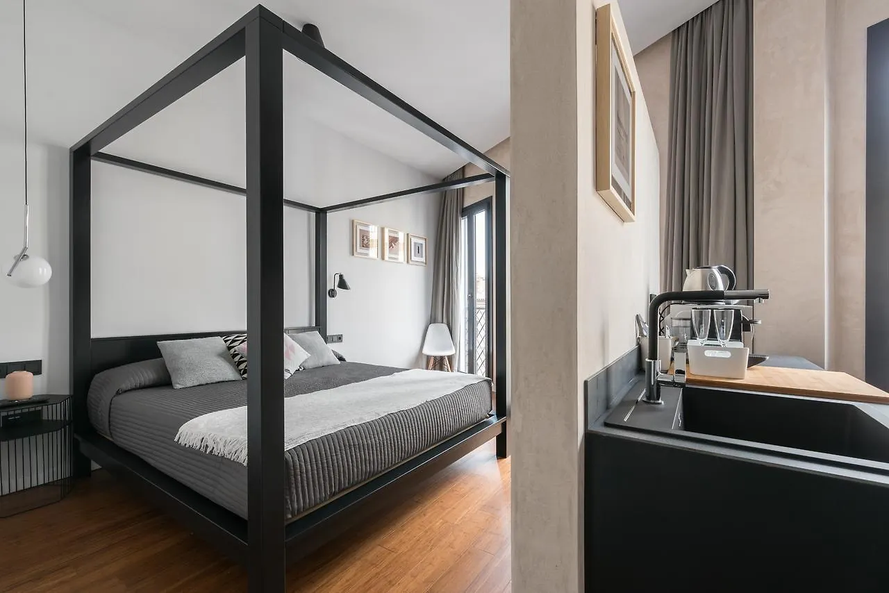 Welldone Antiquarium Hotel Seville